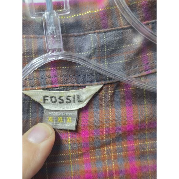 Women's Fossil Lightweight Plaid Flannel Button Down w/ Roll Tab Sleeve Size XL - Picture 4 of 7